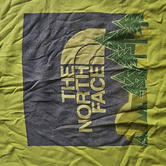 North face Tshirt - Picture 2 of 3